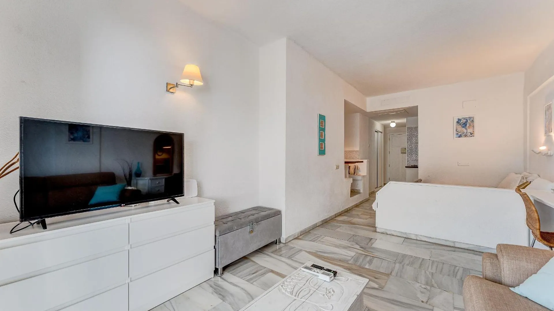 Apartment Graceful Brand New Studios In Altamira Costa Adeje