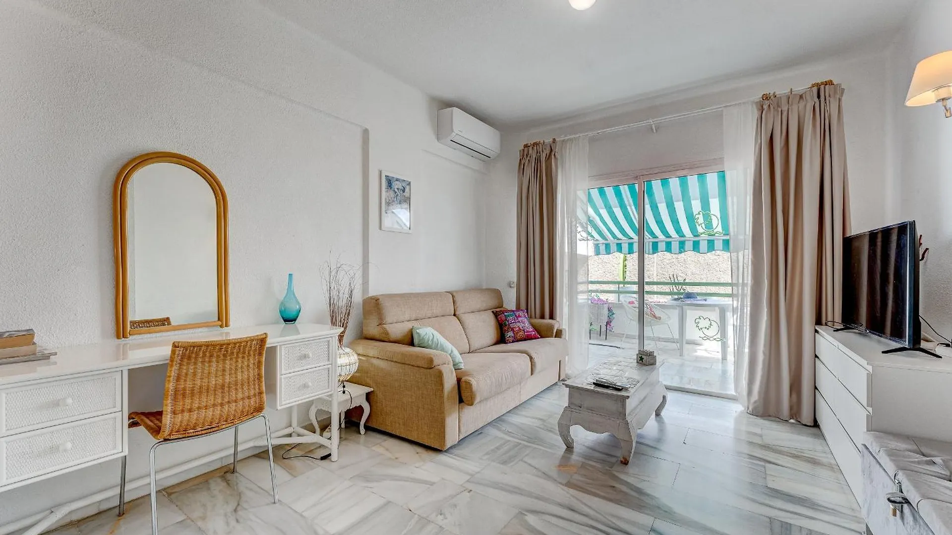 Apartmán Graceful Brand New Studios In Altamira Costa Adeje