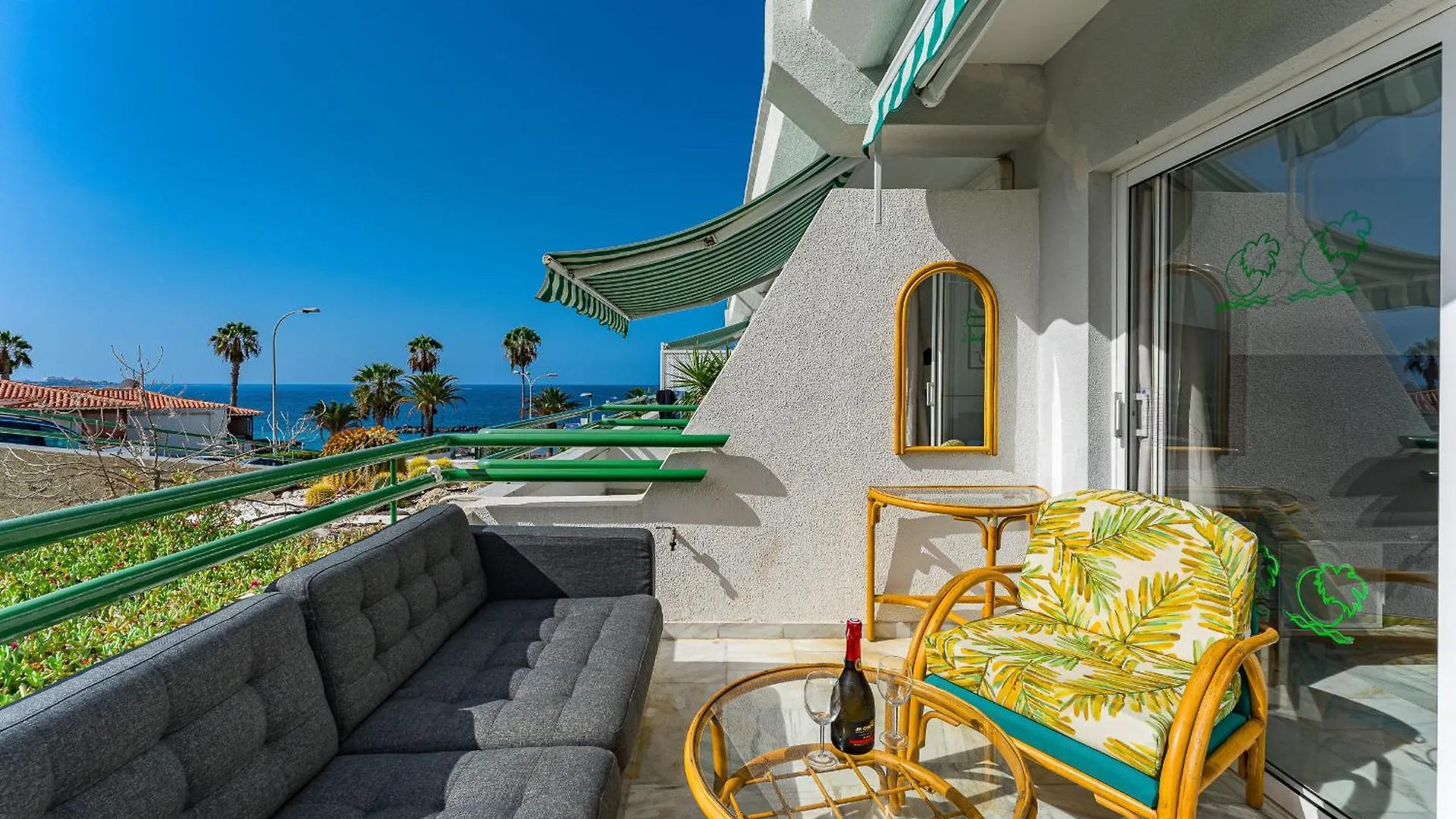 Graceful Brand New Studios In Altamira Costa Adeje  Apartment